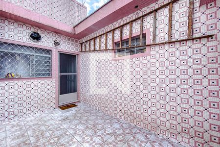 Casa à venda com 170m², 3 quartos e 2 vagasÁrea externa