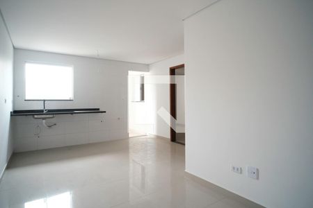 Sala/Cozinha de apartamento à venda com 2 quartos, 51m² em Vila Guilhermina, São Paulo
