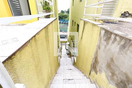Apartamento para alugar com 95m², 3 quartos e 1 vagaescada de entrada