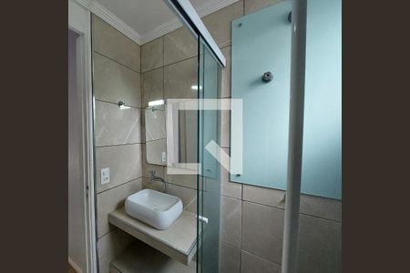 Apartamento para alugar com 45m², 2 quartos e 1 vaga Apartamento para alugar com 45m², 2 quartos e 1 vagaBanheiro