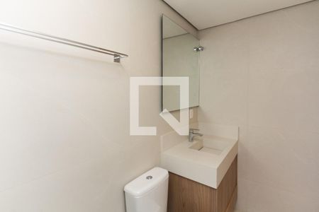 Apartamento para alugar com 68m², 2 quartos e 1 vaga Apartamento para alugar com 68m², 2 quartos e 1 vagaBanheiro da Suíte