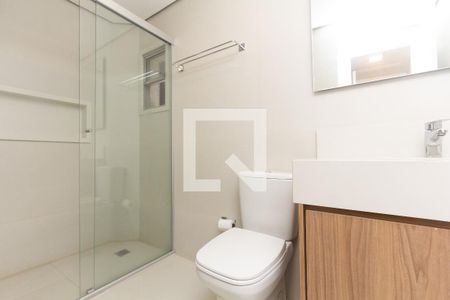 Apartamento para alugar com 68m², 2 quartos e 1 vaga Apartamento para alugar com 68m², 2 quartos e 1 vagaBanheiro da Suíte