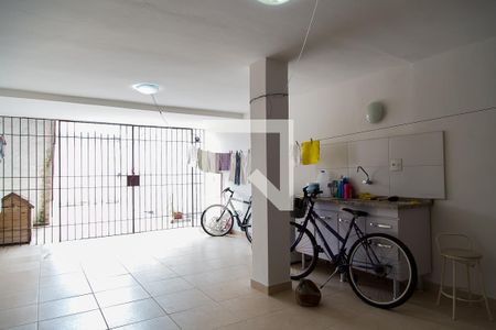 Casa à venda com 158m², 3 quartos e 2 vagasSalão