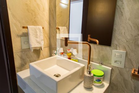 Casa à venda com 158m², 3 quartos e 2 vagasBanheiro da Suíte - Pia