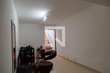 Casa à venda com 158m², 3 quartos e 2 vagasSala de Serviço