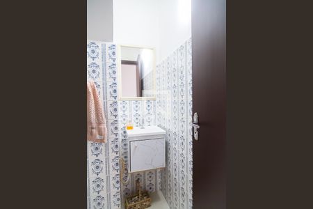 Lavabo de casa à venda com 3 quartos, 158m² em Campo Belo, São Paulo