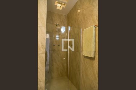 Casa à venda com 158m², 3 quartos e 2 vagasBanheiro da Suíte