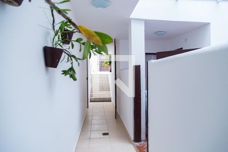 Casa à venda com 158m², 3 quartos e 2 vagasCorredor