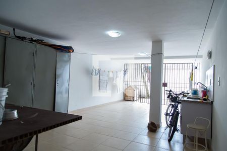 Casa à venda com 158m², 3 quartos e 2 vagasSalão
