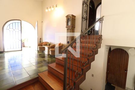 Sala de casa para alugar com 6 quartos, 381m² em Lídice, Uberlândia