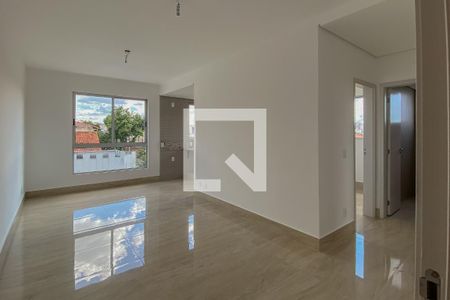 Sala de apartamento à venda com 2 quartos, 60m² em Esplanada, Belo Horizonte