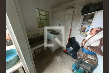 Casa à venda com 382m², 6 quartos e 2 vagasLavanderia Compartilhada