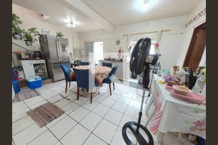 Casa à venda com 382m², 6 quartos e 2 vagasCozinha Casa 2