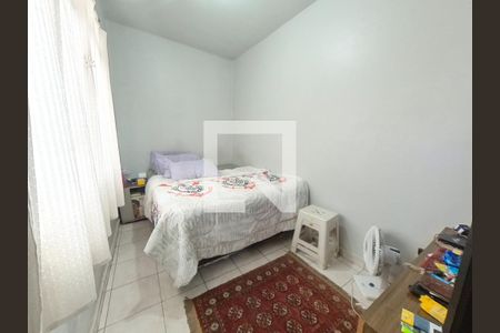 Casa à venda com 382m², 6 quartos e 2 vagasQuarto 2 Casa 2