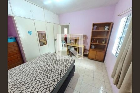 Casa à venda com 382m², 6 quartos e 2 vagasQuarto 3 Casa 1