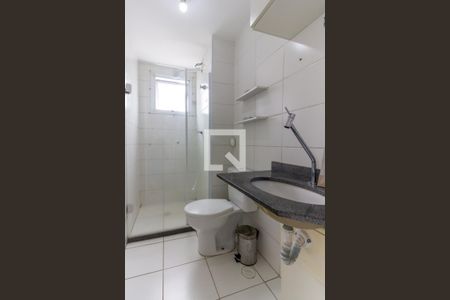 Banheiro de apartamento para alugar com 1 quarto, 32m² em Água Branca, São Paulo