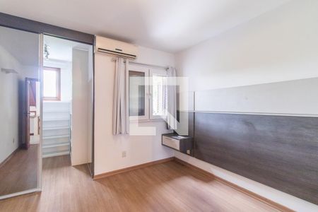 Casa de condomínio à venda com 180m², 3 quartos e 4 vagas Casa de condomínio à venda com 180m², 3 quartos e 4 vagasQuarto 2