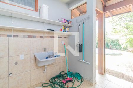 Casa de condomínio à venda com 180m², 3 quartos e 4 vagas Casa de condomínio à venda com 180m², 3 quartos e 4 vagasÁrea de Serviço