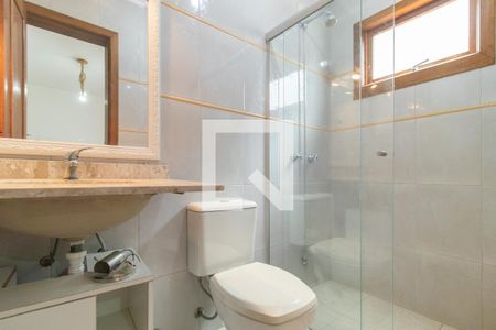 Casa de condomínio à venda com 180m², 3 quartos e 4 vagas Casa de condomínio à venda com 180m², 3 quartos e 4 vagasBanheiro do Quarto 1