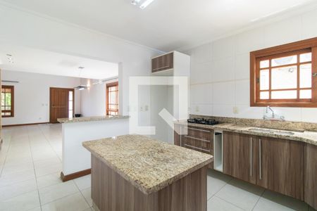 Casa de condomínio à venda com 180m², 3 quartos e 4 vagas Casa de condomínio à venda com 180m², 3 quartos e 4 vagasCozinha