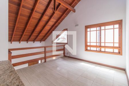 Casa de condomínio à venda com 180m², 3 quartos e 4 vagas Casa de condomínio à venda com 180m², 3 quartos e 4 vagasSótão