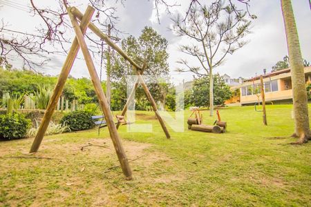 Casa de condomínio à venda com 180m², 3 quartos e 4 vagas Casa de condomínio à venda com 180m², 3 quartos e 4 vagasÁrea comum - Playground