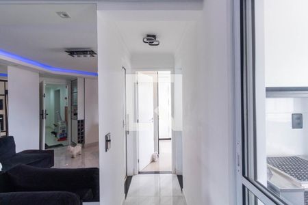 Corredor de apartamento à venda com 2 quartos, 54m² em Chácara Cruzeiro do Sul, São Paulo