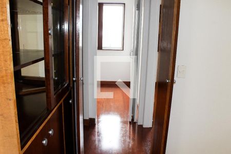 Corredor de apartamento para alugar com 2 quartos, 52m² em Pompeia, São Paulo