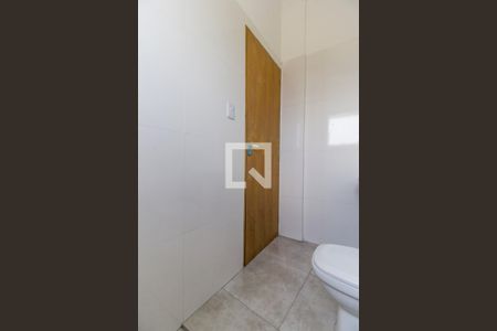 Banheiro de kitnet/studio para alugar com 1 quarto, 19m² em Cidade Ariston Estela Azevedo, Barueri