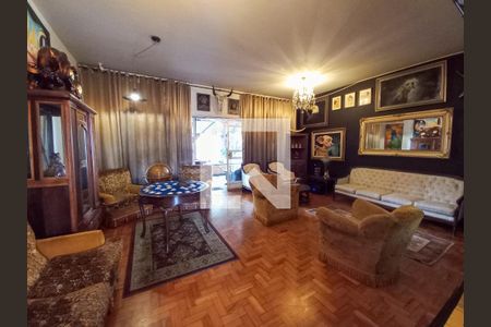 Sala de casa à venda com 4 quartos, 360m² em Coração Eucarístico, Belo Horizonte