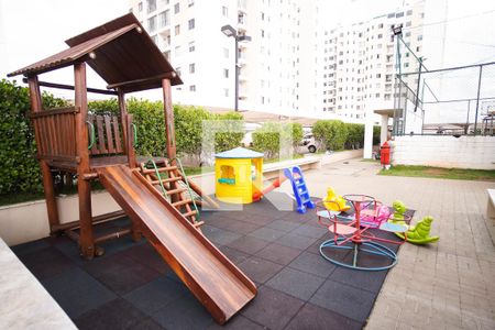 Apartamento à venda com 87m², 3 quartos e 1 vaga Apartamento à venda com 87m², 3 quartos e 1 vagaÁrea comum - Playground