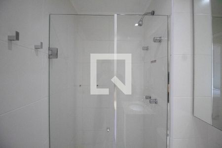 Apartamento à venda com 65m², 2 quartos e 1 vaga Apartamento à venda com 65m², 2 quartos e 1 vagaBanheiro