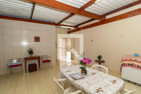 Casa à venda com 115m², 2 quartos e 1 vagaEspaço de Festas