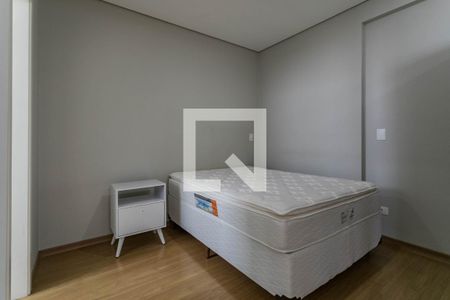 Dormitório de apartamento para alugar com 1 quarto, 43m² em Loteamento Mogilar, Mogi das Cruzes