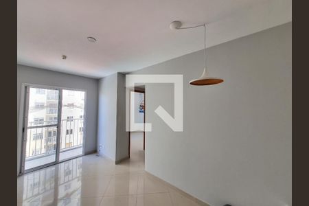 Sala de apartamento para alugar com 2 quartos, 52m² em Todos Os Santos, Rio de Janeiro