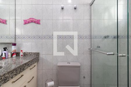 Apartamento à venda com 136m², 4 quartos e 2 vagasBanheiro da Suíte 3