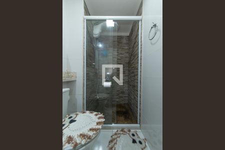 Apartamento à venda com 44m², 2 quartos e 1 vaga Apartamento à venda com 44m², 2 quartos e 1 vagaBanheiro