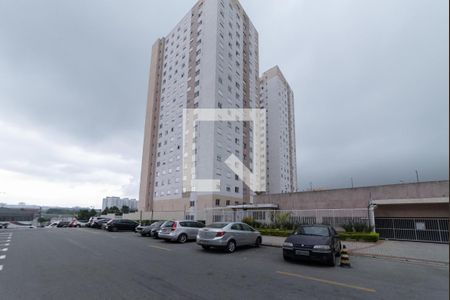 Apartamento à venda com 44m², 2 quartos e 1 vaga Apartamento à venda com 44m², 2 quartos e 1 vagaFachada