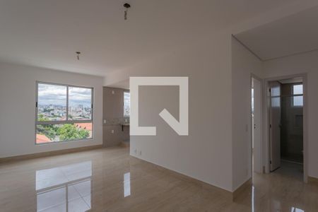 Sala de apartamento à venda com 2 quartos, 60m² em Esplanada, Belo Horizonte
