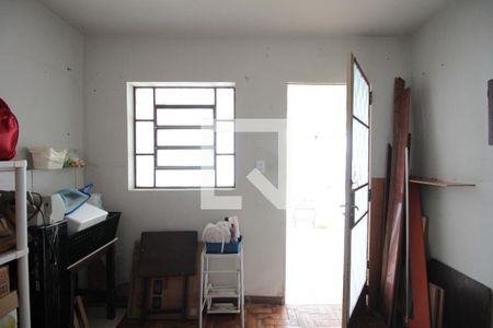 Casa à venda com 332m², 5 quartos e 3 vagasQuarto de Serviço