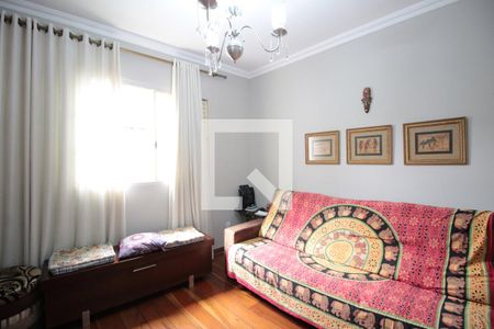 Sala de TV de casa à venda com 5 quartos, 332m² em Planalto, Belo Horizonte