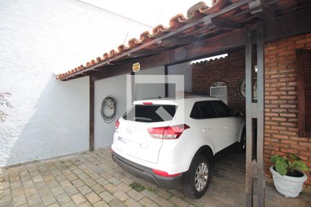 Casa à venda com 332m², 5 quartos e 3 vagasGaragem