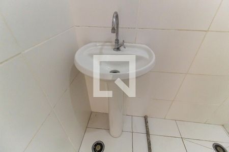 Apartamento para alugar com 36m², 2 quartos e sem vaga Apartamento para alugar com 36m², 2 quartos e sem vagaBanheiro