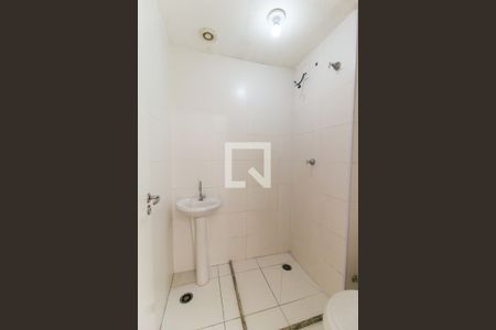 Apartamento para alugar com 36m², 2 quartos e sem vaga Apartamento para alugar com 36m², 2 quartos e sem vagaBanheiro