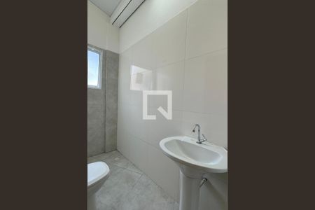Banheiro de kitnet/studio para alugar com 1 quarto, 18m² em Cidade Ariston Estela Azevedo, Barueri