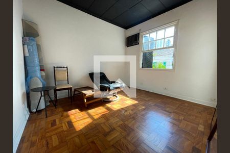 Casa à venda com 160m², 4 quartos e 2 vagasSala - casa 2