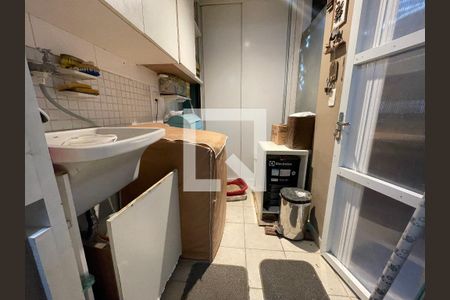 Casa à venda com 160m², 4 quartos e 2 vagasLavanderia