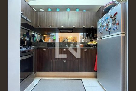 Casa à venda com 160m², 4 quartos e 2 vagasCozinha