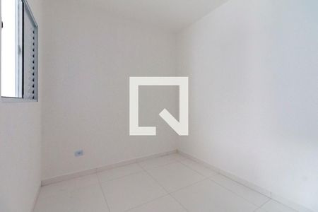 Quarto 2 de apartamento para alugar com 2 quartos, 34m² em Itaquera, São Paulo