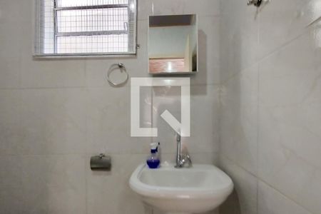 Casa para alugar com 130m², 3 quartos e 3 vagasBanheiro
